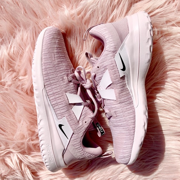 New Nike Women’s Renew Arena Sneakers - Picture 2 of 4